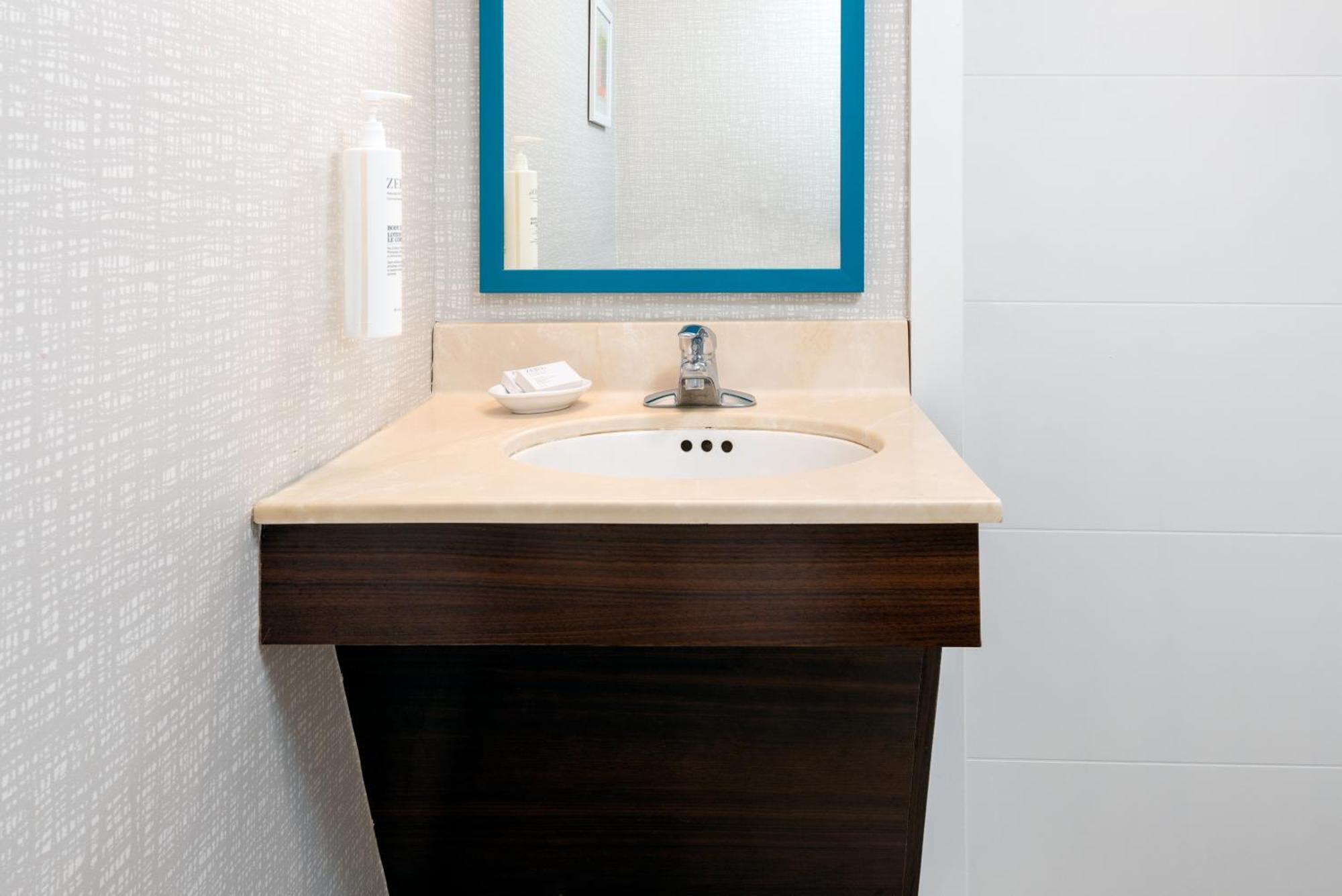Hampton Inn Hartford Airport Windsor Locks Luaran gambar